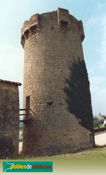 Castell d'Aro - Torre Seguera (Foto: R.M. AsensiJ.M. Salvador (gencat.cat/invarquit), 1994) Castell d'Aro - Torre Seguera