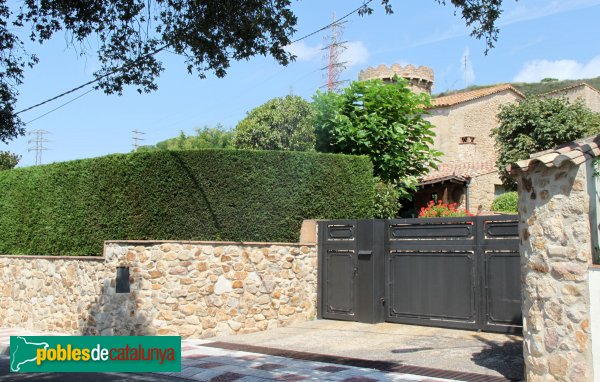 Castell d'Aro - Torre Seguera (Foto: Albert Esteves, 2014) Castell d'Aro - Torre Seguera