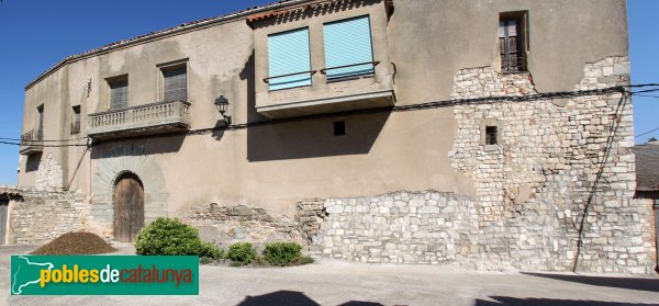 Les Oluges - Castell de l'Oluja Alta (Foto: Albert Esteves, 2014) Les Oluges - Castell de l'Oluja Alta