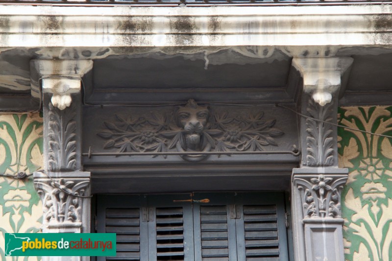 Barcelona - Carrer Olzinelles, 96 (Foto: Albert Esteves, 2014) Barcelona - Carrer Olzinelles, 96