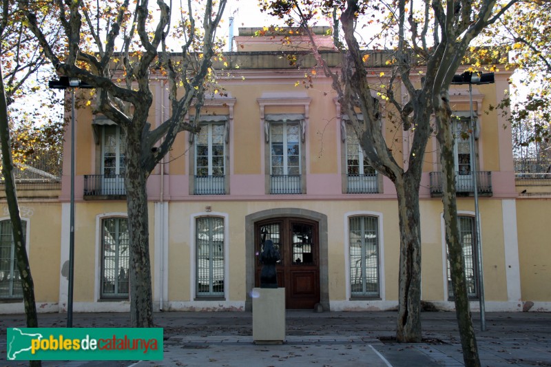 Barcelona - Parc de l'Espanya Industrial, Casa del Mig