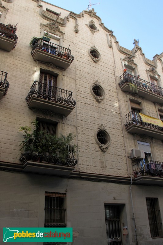 Barcelona - Magalhaes, 27-33 (Foto: Albert Esteves, 2015) Barcelona - Magalhaes, 27-33