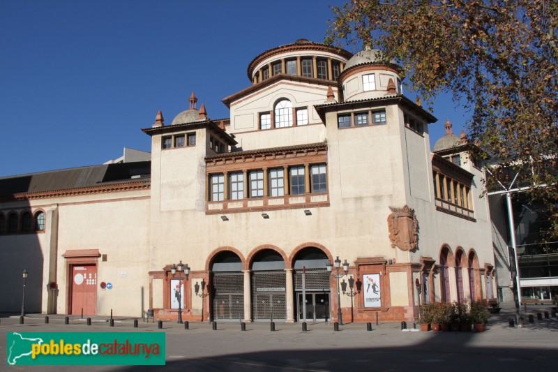 Barcelona - Palau de l'Agricultura (Mercat de les Flors) (Foto: Albert Esteves, 2015) Barcelona - Palau de l'Agricultura (Mercat de les Flors)