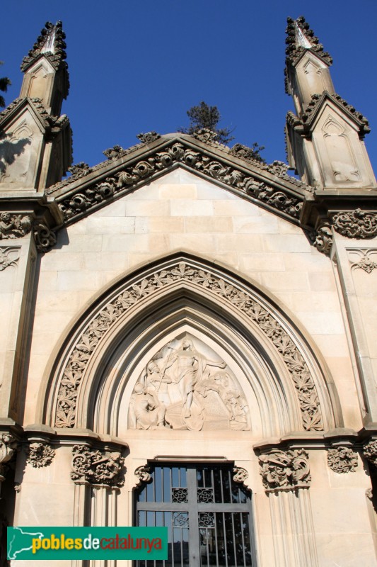 Cementiri de Montjuïc - Panteó Olano Iriondo (Foto: Albert Esteves, 2015) Cementiri de Montjuïc - Panteó Olano Iriondo