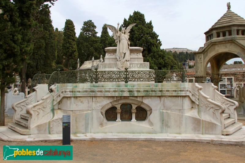 Cementiri de Montjuïc - Panteó família Coromina (Foto: Albert Esteves, 2015) Cementiri de Montjuïc - Panteó família Coromina
