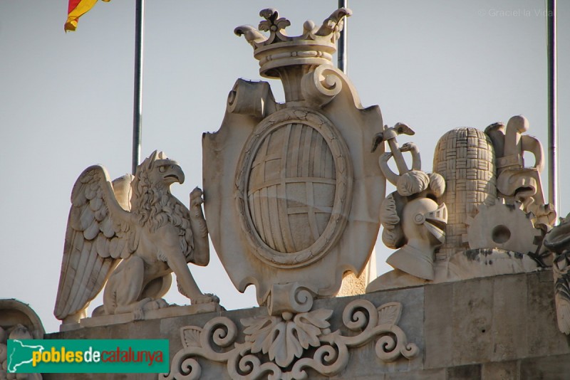 Barcelona - Casa de la Ciutat - Detall façana