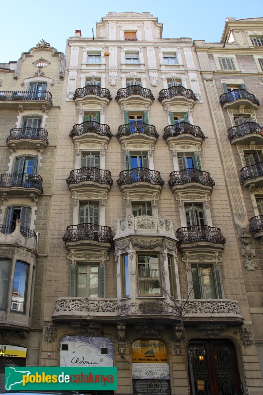 Barcelona - Balmes, 85 (Foto: Albert Esteves, 2015) Barcelona - Balmes, 85