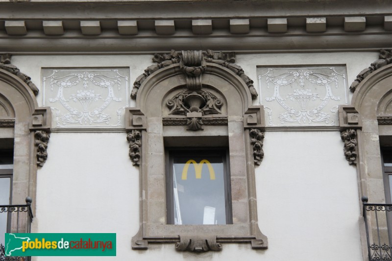 Barcelona - Rambla, 62 (Foto: Albert Esteves, 2015) Barcelona - Rambla, 62