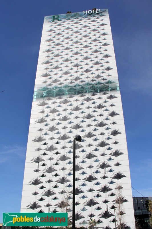 L'Hospitalet de Llobregat - Hotel Catalonia Fira (Foto: Albert Esteves, 2015) L'Hospitalet de Llobregat - Hotel Catalonia Fira