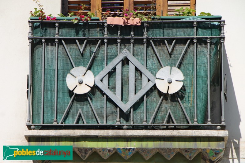 Barcelona - Casa Josep Sabadell (Meridiana, 99) (Foto: Graciel·la Vidal, 2015) Barcelona - Casa Josep Sabadell (Meridiana, 99)