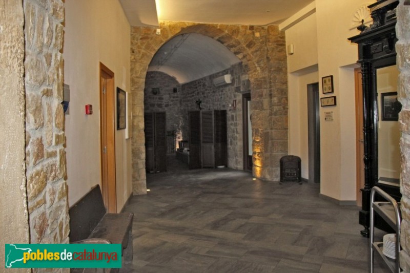 Massoteres - Cal Xuriguera (Palouet) (Foto: Albert Esteves, 2015) Massoteres - Cal Xuriguera (Palouet)