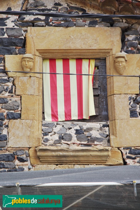 Corçà - Mas Pagès (Caçà de Pelràs) (Foto: Albert Esteves, 2015) Corçà - Mas Pagès (Caçà de Pelràs)