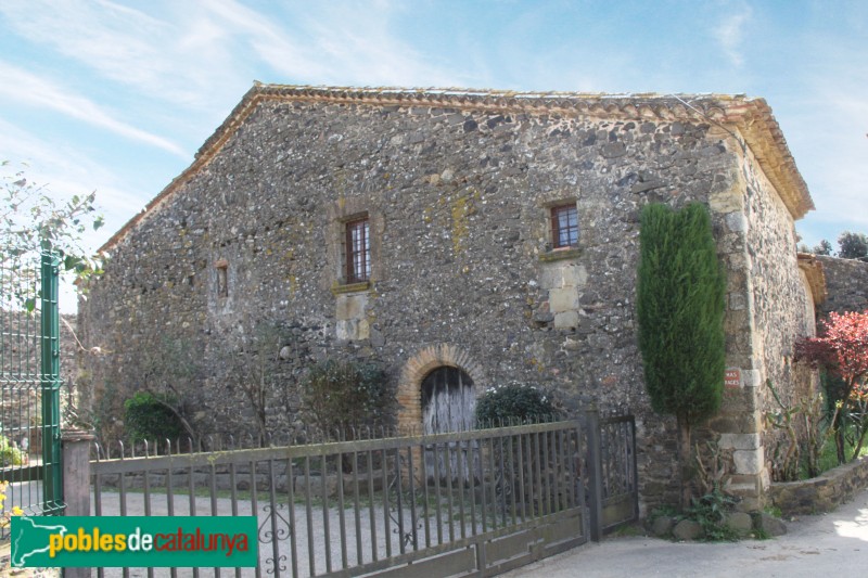 Corçà - Mas Pagès (Caçà de Pelràs) (Foto: Albert Esteves, 2015) Corçà - Mas Pagès (Caçà de Pelràs)