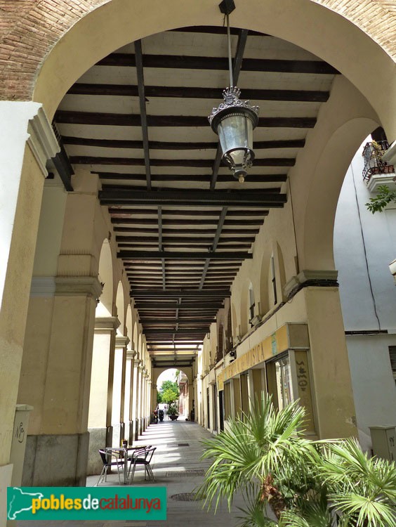 Barcelona - Plaça Masadas (Foto: Graciel·la Vidal, 2015) Barcelona - Plaça Masadas