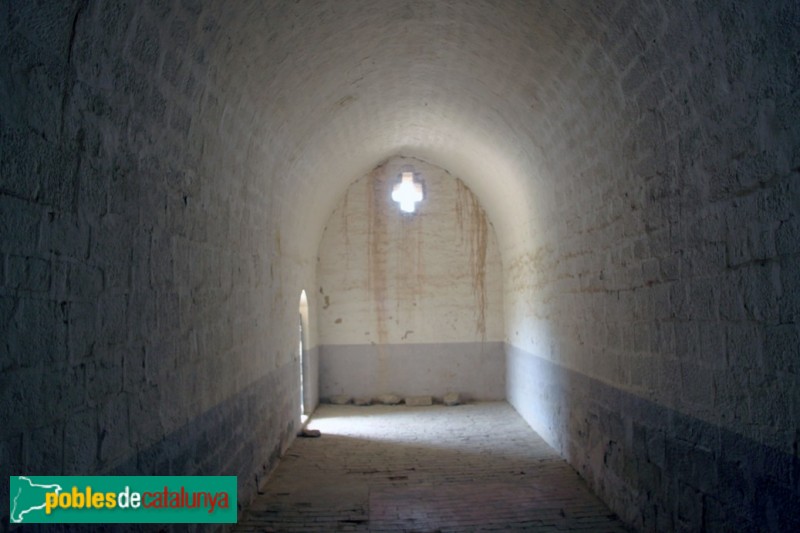 Torà - Sant Salvador del Coll de l'Aguda (Foto: Albert Esteves, 2015) Torà - Sant Salvador del Coll de l'Aguda