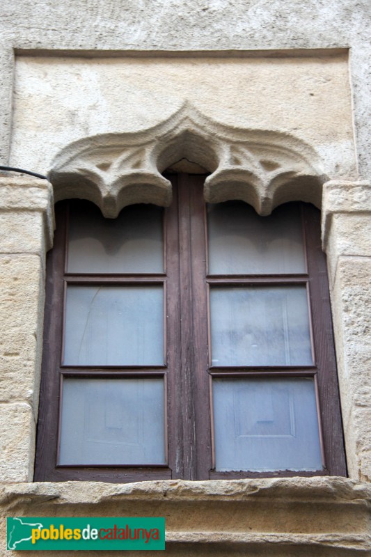 Torroella de Montgrí - Carrer Major, 20 (Foto: Albert Esteves, 2015) Torroella de Montgrí - Carrer Major, 20