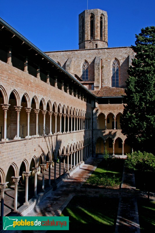 Barcelona - Monestir de Pedralbes, claustre (Foto: <i>Alfred Abad</i>, 2010) Barcelona - Monestir de Pedralbes, claustre