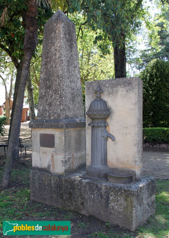 Moià - Parc Municipal, jardins casa Coma (Foto: Albert Esteves, 2016) Moià - Parc Municipal, jardins casa Coma