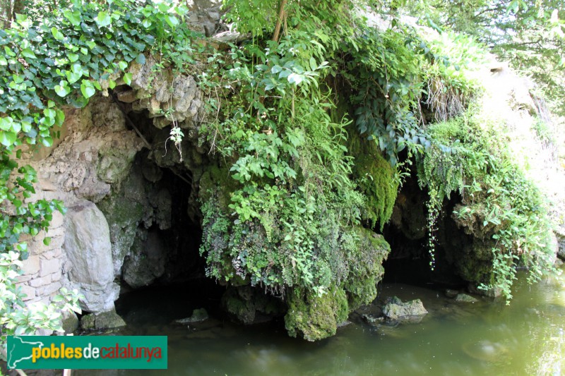 Moià - Parc Municipal, jardins casa Coma (Foto: Albert Esteves, 2016) Moià - Parc Municipal, jardins casa Coma