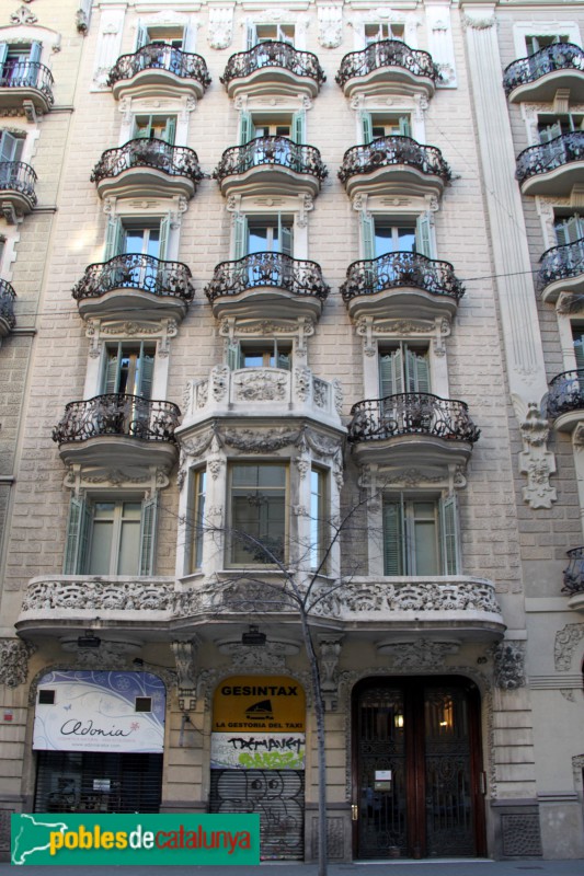 Barcelona - Balmes, 85 (Foto: Albert Esteves, 2017) Barcelona - Balmes, 85