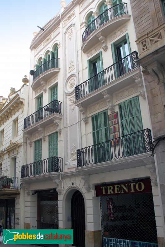Barcelona - Major de Sarrià, 89 (Foto: Albert Esteves, 2017) Barcelona - Major de Sarrià, 89