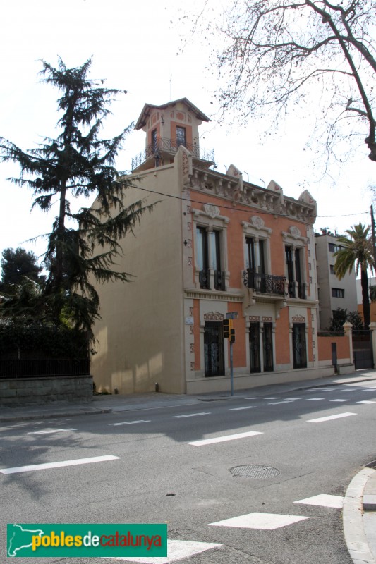 Barcelona - Bisbe Català, 48-50 (Foto: Albert Esteves, 2017) Barcelona - Bisbe Català, 48-50