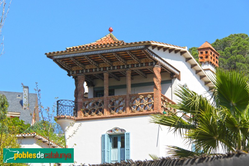 Barcelona - Avinguda de Vallvidrera, 44 (Foto: Albert Esteves, 2017) Barcelona - Avinguda de Vallvidrera, 44