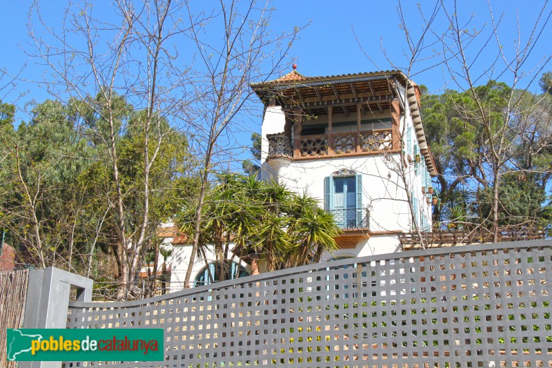 Barcelona - Avinguda de Vallvidrera, 44 (Foto: Albert Esteves, 2017) Barcelona - Avinguda de Vallvidrera, 44