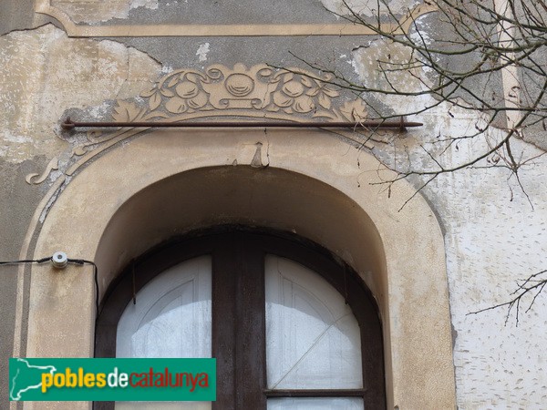 Barcelona - Can Barbosa. Abans de la restauració (Foto: Graciel·la Vidal, 2017) Barcelona - Can Barbosa. Abans de la restauració