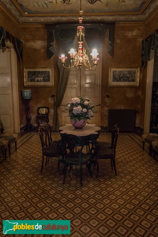 Cornellà de Llobregat - Palau de Can Mercader (Foto: José Aguado, 2017) Cornellà de Llobregat - Palau de Can Mercader