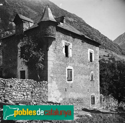 Unha - Casal de Brastet (Foto: Jaume Biosca -Arxiu C.E.C.-, 1928) Unha - Casal de Brastet