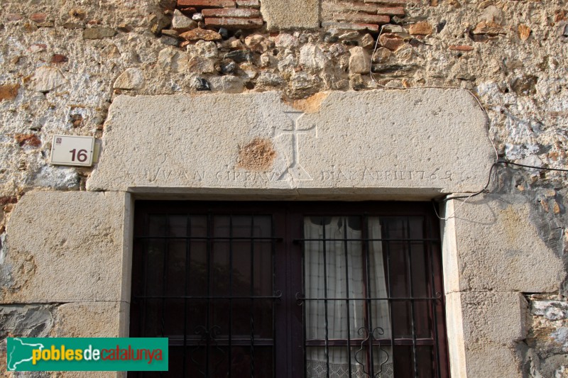 Mont-ras - Nucli antic (Foto: Albert Esteves, 2017) Mont-ras - Nucli antic