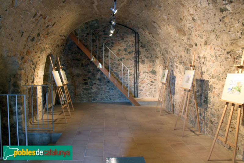 Palafrugell - Torre de Sant Sebastià, interior (Foto: Albert Esteves, 2017) Palafrugell - Torre de Sant Sebastià, interior