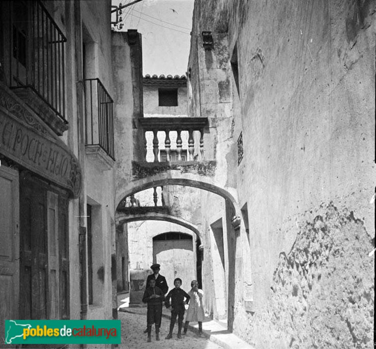 Palafrugell - Calella de Palafrugell (Foto: Jaume Biosca -Arxiu fotogràfic C.E.C.-, 1917) Palafrugell - Calella de Palafrugell