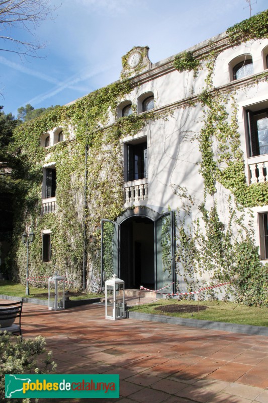 Torrelles de Llobregat - Mas del Molí (Mas Vidrier) (Foto: Albert Esteves, 2017) Torrelles de Llobregat - Mas del Molí (Mas Vidrier)