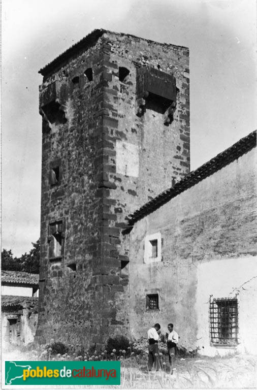 Castelldefels - Torre Gabriel Folcher (Foto: J. Mas Guardia -Arxiu fotogràfic C.E.C.-, 1927) Castelldefels - Torre Gabriel Folcher