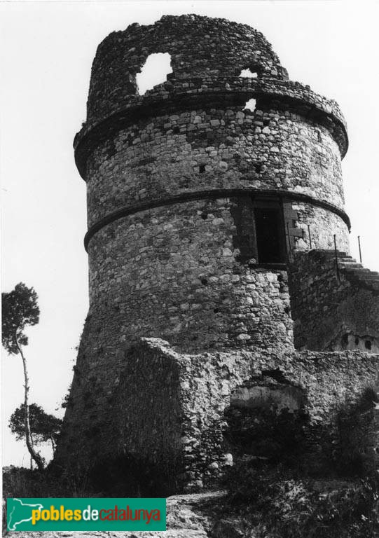 Castelldefels - Torre Barona (Foto: Joaquim Rubió i Balaguer -Arxiu C.E.C.-, 1930) Castelldefels - Torre Barona