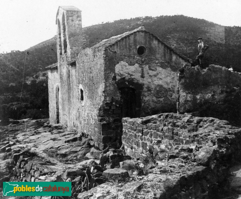 Capella d'Eramprunyà (Foto: Joan Estorch -Arxiu fotogràfic C.E.C.-, anys vint) Capella d'Eramprunyà