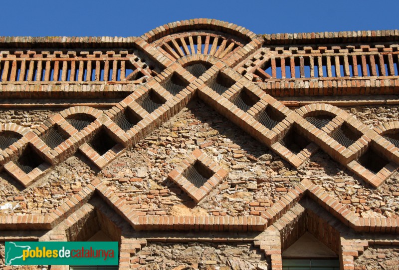 Colònia Güell - Ca l'Espinal (Foto: Albert Esteves, 2018) Colònia Güell - Ca l'Espinal