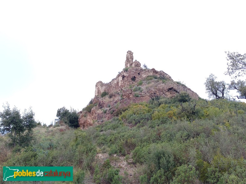 Darnius - Castell de Mont-roig (Foto: Gas Mountain, 2018) Darnius - Castell de Mont-roig
