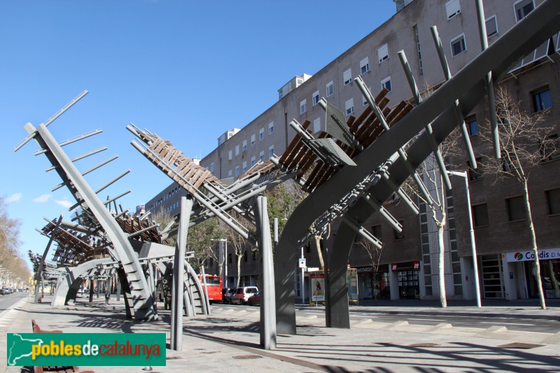 Barcelona - Pèrgoles Avinguda Icària (Foto: Albert Esteves, 2018) Barcelona - Pèrgoles Avinguda Icària