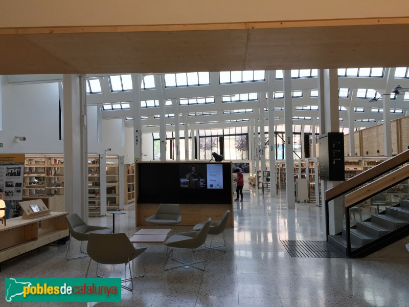 Barcelona - Biblioteca Montserrat Abelló (Foto: Albert Esteves, 2018) Barcelona - Biblioteca Montserrat Abelló