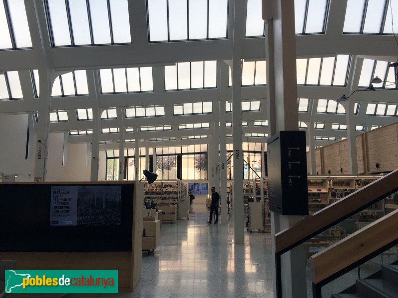 Barcelona - Biblioteca Montserrat Abelló (Foto: Albert Esteves, 2018) Barcelona - Biblioteca Montserrat Abelló
