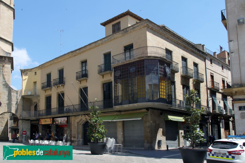 Tàrrega - Cal Casals (Cambra de Comerç) (Foto: Albert Esteves, 2018) Tàrrega - Cal Casals (Cambra de Comerç)