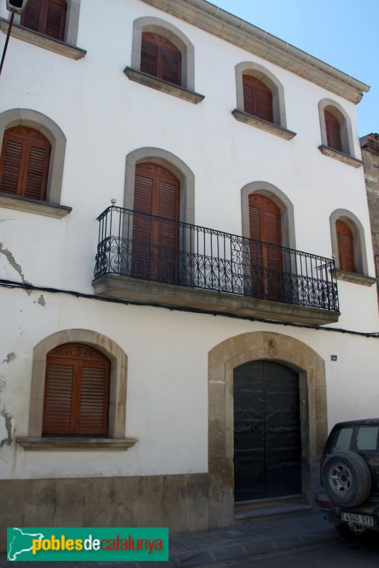 Tornabous - Carrer Major (Foto: Albert Esteves, 2018) Tornabous - Carrer Major