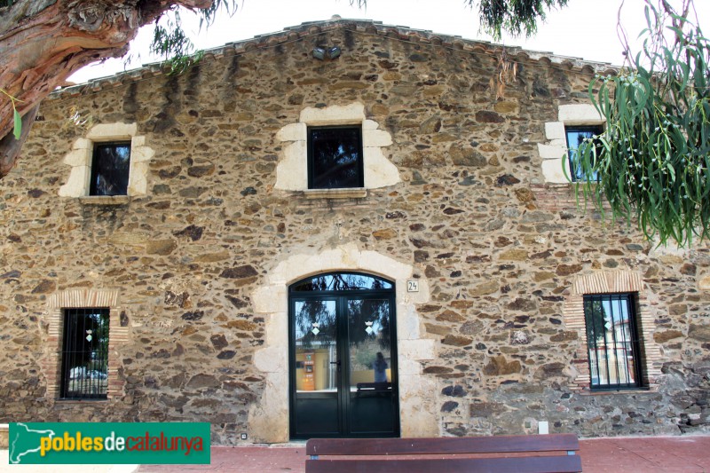 Vall-llobrega - Raval de Baix (Foto: Albert Esteves, 2018) Vall-llobrega - Raval de Baix