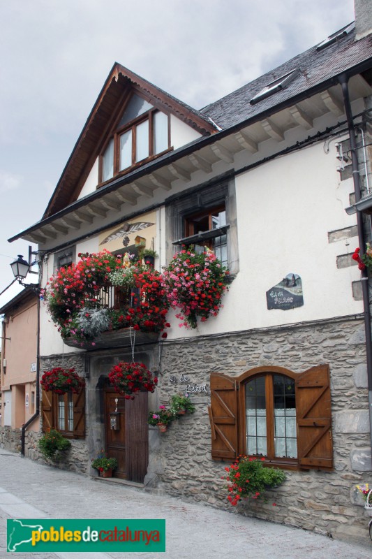 Vilac - Casa Peirot (Foto: Albert Esteves, 2018) Vilac - Casa Peirot