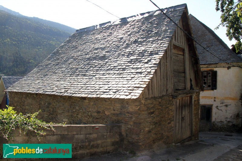 Betlan - Una borda (Foto: Albert Esteves, 2018) Betlan - Una borda