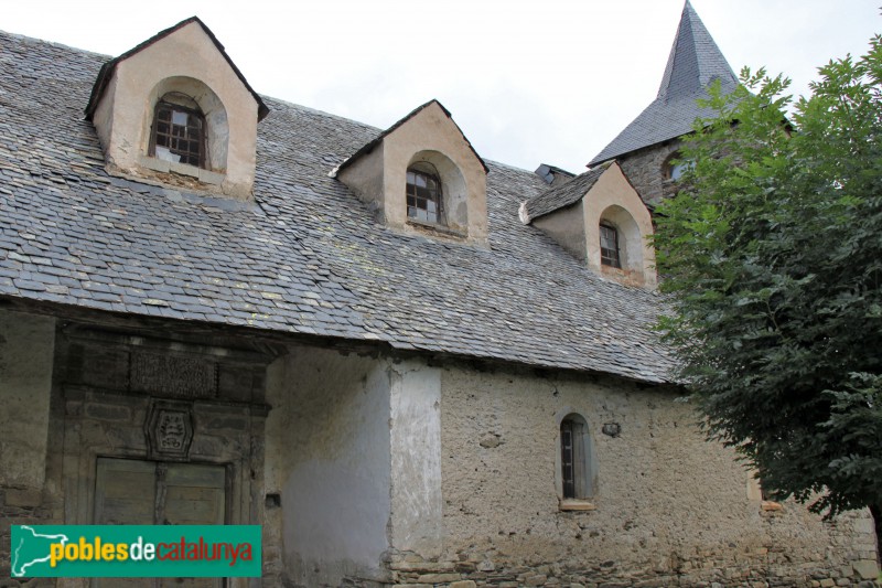 Montcorbau - Església de Sant Esteve (Foto: Albert Esteves, 2018) Montcorbau - Església de Sant Esteve