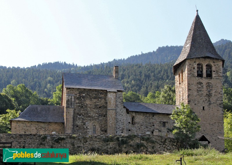 Escunhau - Església de Sant Pere (Foto: Albert Esteves, 2018) Escunhau - Església de Sant Pere